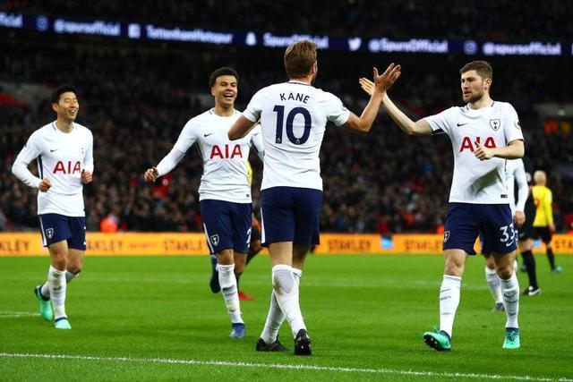 中国男篮亚预赛名单：赵继伟领衔 周琦未入选