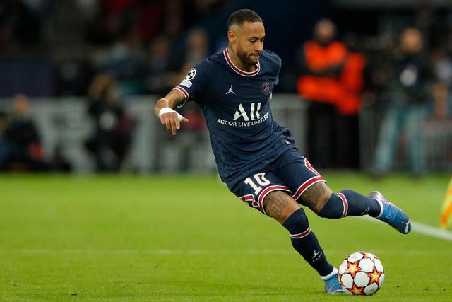 曼联17轮联赛积22分排名13 1989/90赛季至今最差